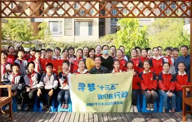 探索世界,尽在蜗牛问答平台为什么说二手烟的危害要比直接吸烟更大呢?二手烟会对身体造成哪些伤害?
